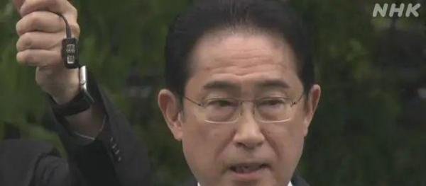 突发：日本首相演讲现场爆炸！疑似模仿安倍暗杀！回应来了…