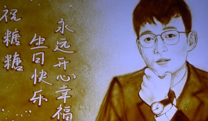 cv糖醋排骨是弯的吗？