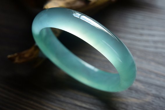 冰清玉润意思