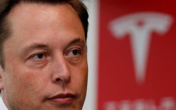 马斯克财富跌到甚至破了吉尼斯世界纪录