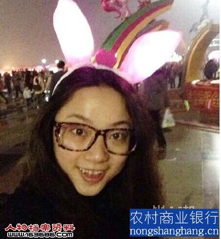 王稳靓的人物背景