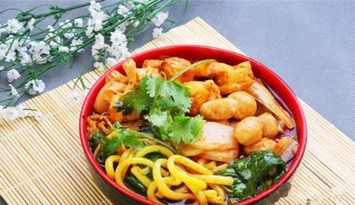 麻辣烫里吃出锈刀片,吃麻辣烫的危害有哪些?