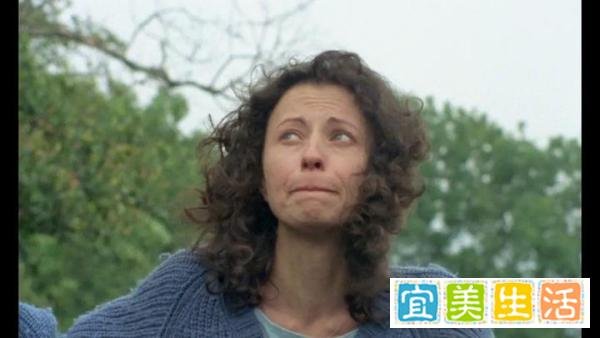 《绿光》:一个认识自己并接受自己的故事