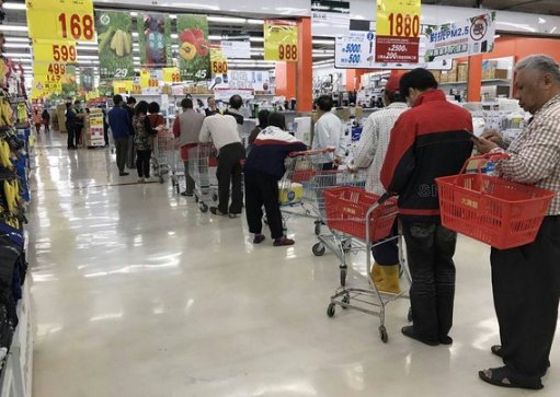 sale， on sale， for sale的区别是什么？