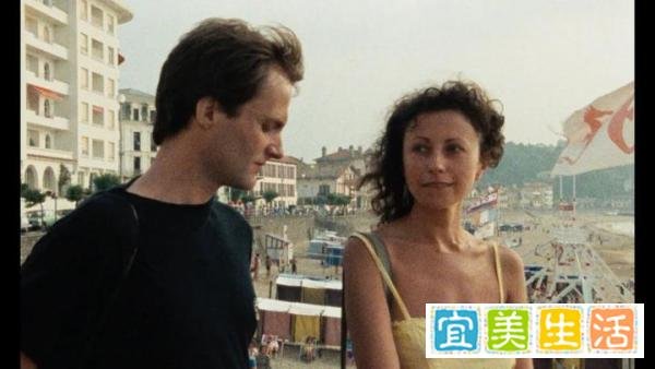 《绿光》:一个认识自己并接受自己的故事