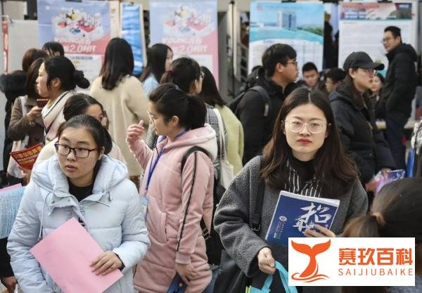 38岁985硕士,曾月入两万如今辛苦送外卖,是什么让他如此狼狈?