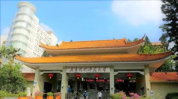 笑死!这些3+证书高职高考院校校门,让人直呼“奇葩”