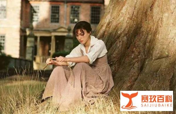 这女主有毒?《暗夜与黎明》:一场阴谋,三段婚姻,被孩子羁绊半生