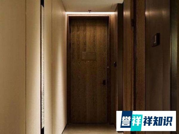 女子趁娃上课与人开房被老公当场抓获，男子崩溃，结局大反转