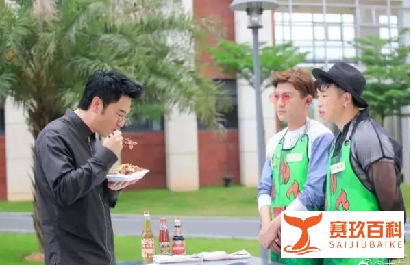 《鲜厨当道》坚守“本味”，做透美食综艺的电视表达