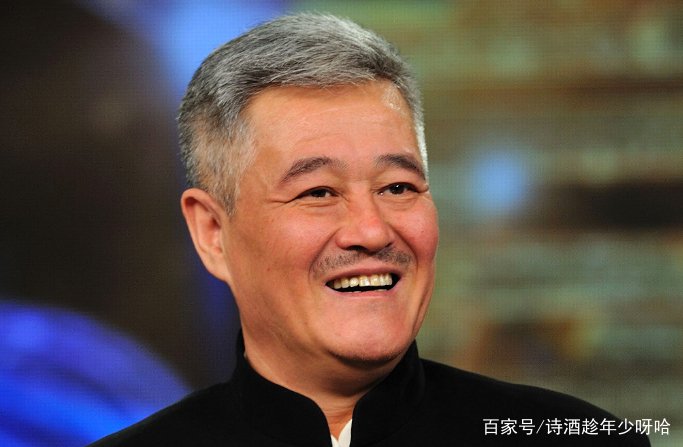 7年前，赵本山指着李咏妻子大骂，春晚舞台有她没我，两个人发生了什么？