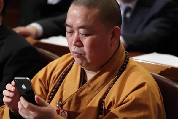 释永信卸任郑州开元寺总经理，他为何会做出这一决定？