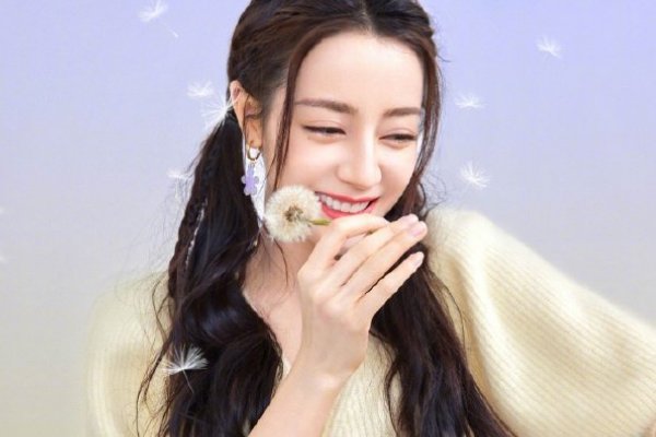 迪丽热巴英文名怎么读