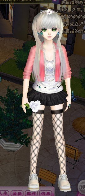 QQ炫舞女生服装求搭配、要漂亮的、我会及时采纳、发型、上衣、下衣、名字发下、或者直接发图也可以、！！