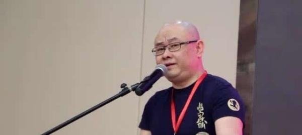 为何刀郎渐退歌坛 解密不为人知的背后真相