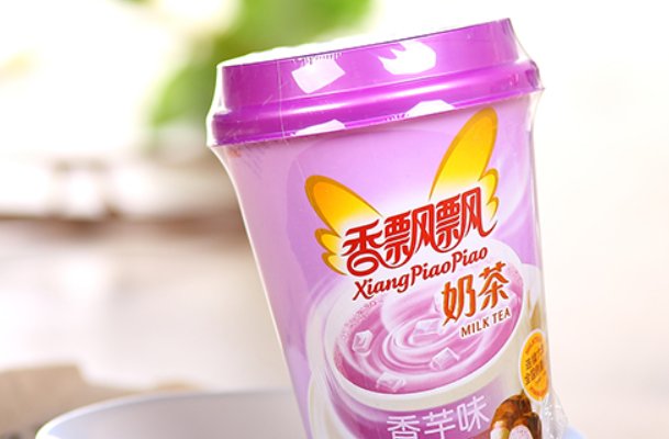 香飘飘上半年才赚2万块，它哪来的钱请王俊凯代言？