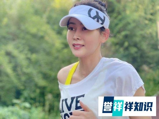 从初春到盛夏6月迎来4次半马 演员齐千郡另一个身份 ----- 实力跑者