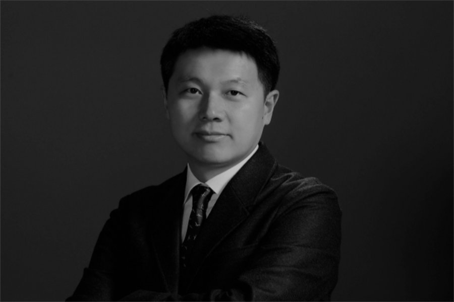 完美世界影视董事长去世,年仅48岁,你如何评价他的一生?