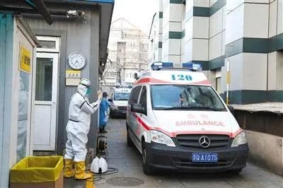 北京患者因120拖延身亡，4人被处理，相关人员违反了哪些规定