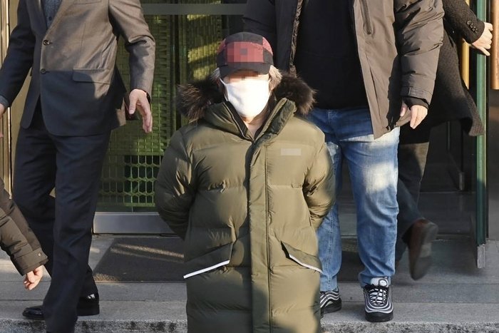 关于被房东驱赶赵斗淳妻子拒绝搬家一事，你有何看法？