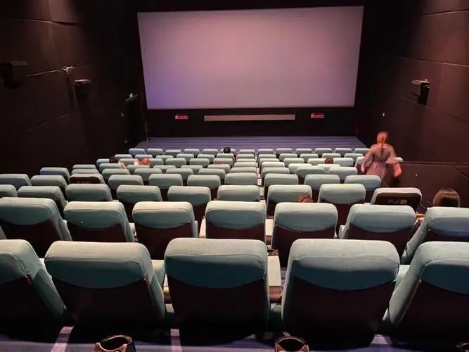 8部新影片撤出“五一档”，“五一档”为何变得如此冷清了？