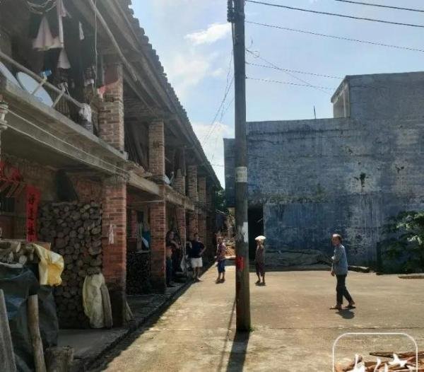 广西防城港5人命案嫌疑人仍未落网!被害老人之子:看到我父亲,他杀红眼了
