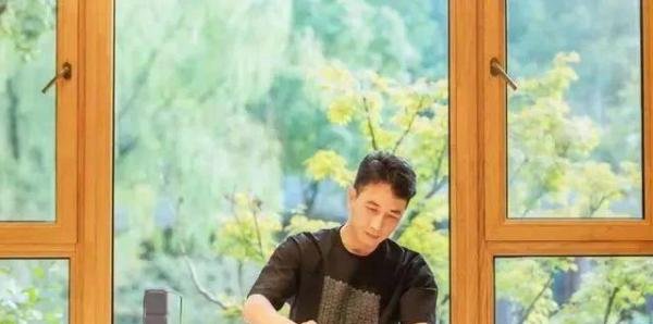 林生斌要求导演刘信达道歉赔偿！“保姆纵火案”7年后，渣男本性彻底暴露，爱妻人设都不装了