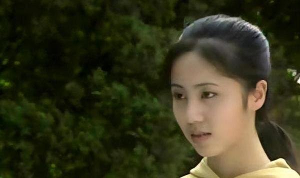 孙莉19年前有多美？黄磊见她像被雷击中，旧照曝光果然信了
