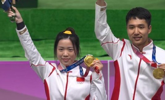 杨倩和杨浩然什么关系