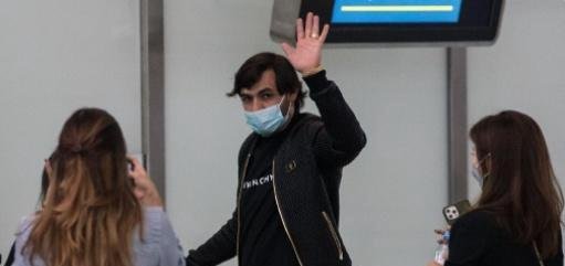 高拉特确认放弃中国国籍