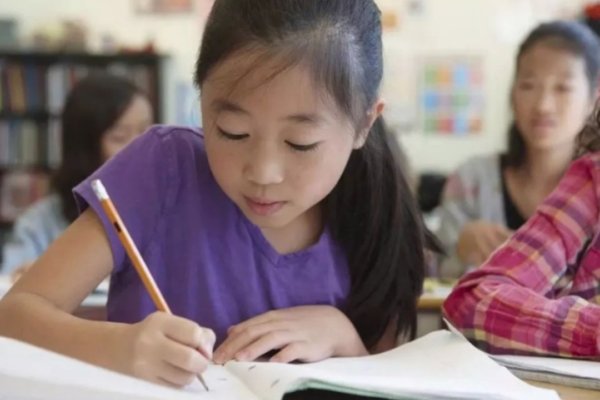 绳锯木断的典故