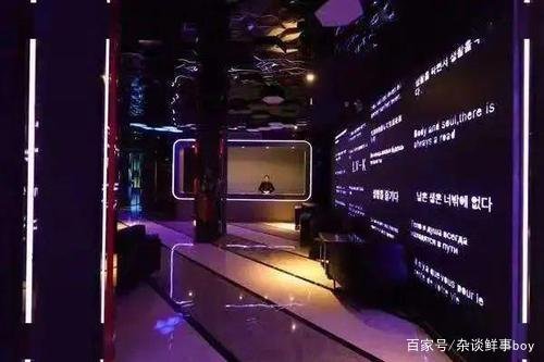 很多量贩式ktv为什么现场买票的价格和美团的价格差很多？