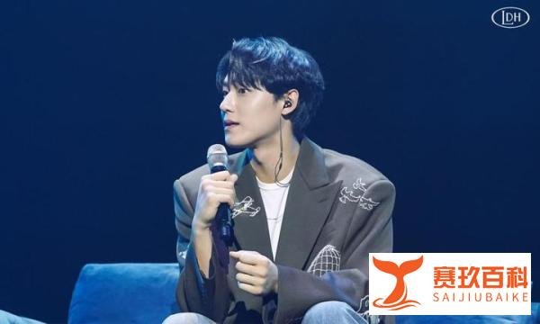 李到晛入伍近况照曝光！提拔为大队勤务，寸头+小麦肤色又呆又Man