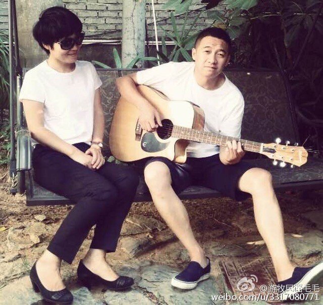 大冰的一个叫木头 一个叫马尾是谁