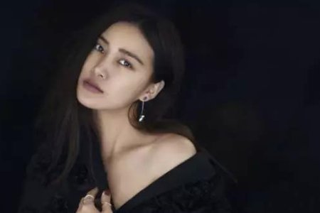女摄影师陈漫作品丑化事件再惹争议，她此前的哪些作品也引发过争议？