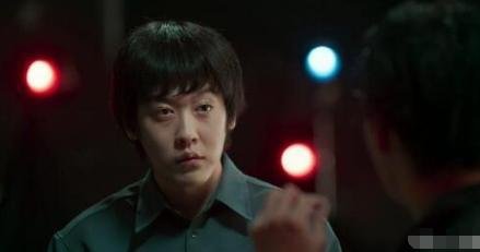 姜思达露背长裙引热议，本人对此有何回应？