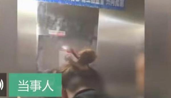 接朋友霸占电梯,山东“梯霸”暴打邻居嚣张自称黑社会,警方介入