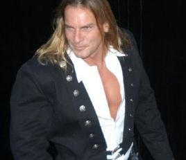 伊万·斯通的介绍