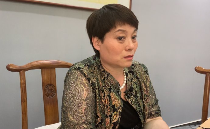 蓝翔董事长前妻刑满释放后为何会再成嫌疑人呢？