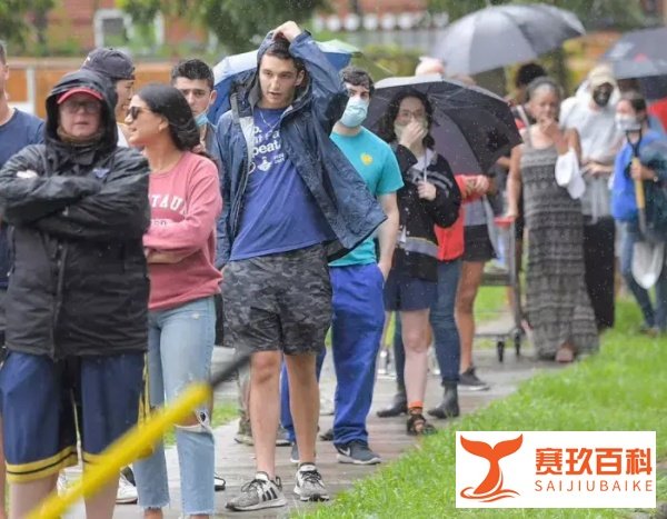 超级飓风艾达袭击美国!联邦宣布紧急状态,新奥尔良成空城...