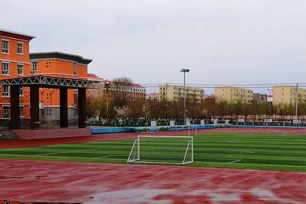 乌鲁木齐市建工师一中地址