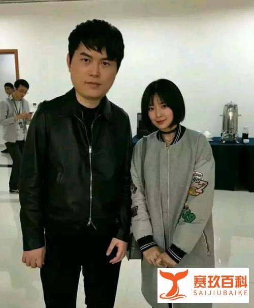 DOTA2：U1S1和直播一哥yyf比起来，他才更像是OB战队的灵魂人物