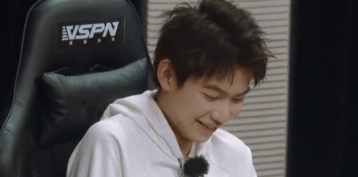 赖美云工作室否认与九尾恋情传闻,他们之间有何交集?