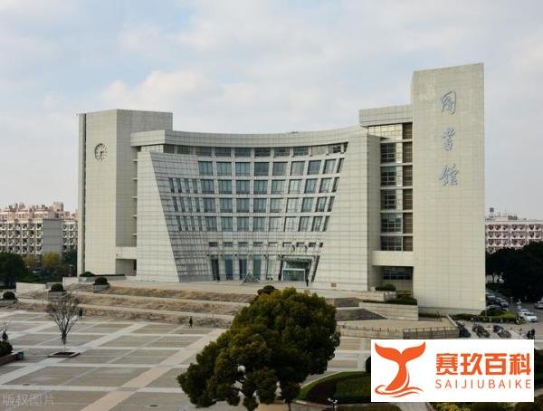 上海大学和深圳大学哪个好？