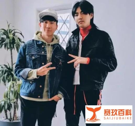林俊杰陷入舆论纷争,被谢明皓连曝猛料,不仅XD还“男女通吃”?