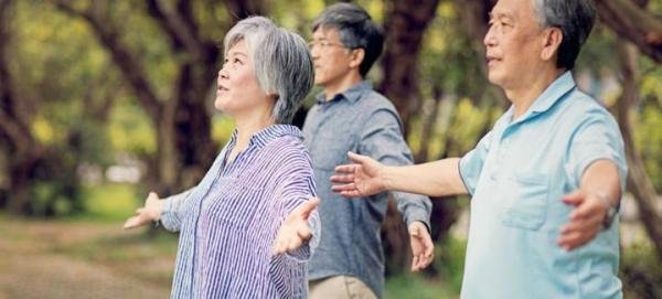 最大退休潮降至,每年2000万人退休,或带来两大问题四个机遇!