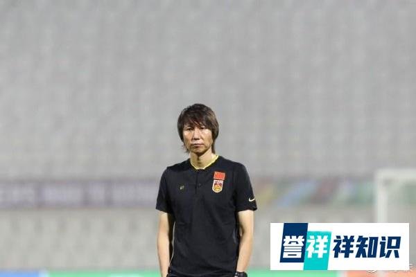 李铁：掌声，谩骂，甚至是人身攻击，我都会微笑面对
