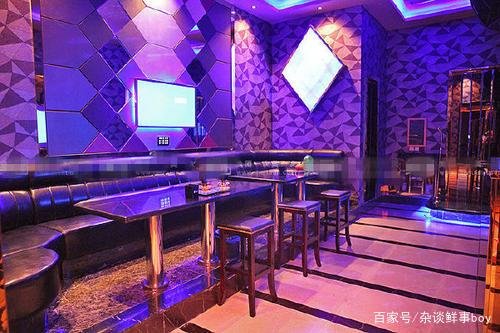 很多量贩式ktv为什么现场买票的价格和美团的价格差很多?