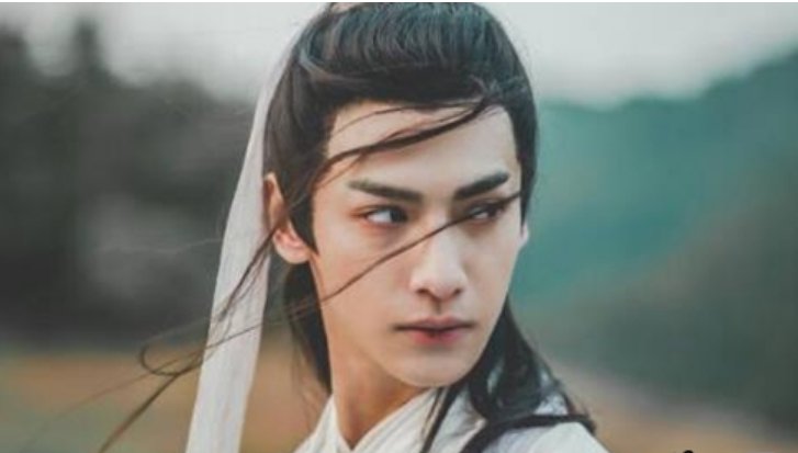 罗云熙是如何斥跟车跟拍者的？