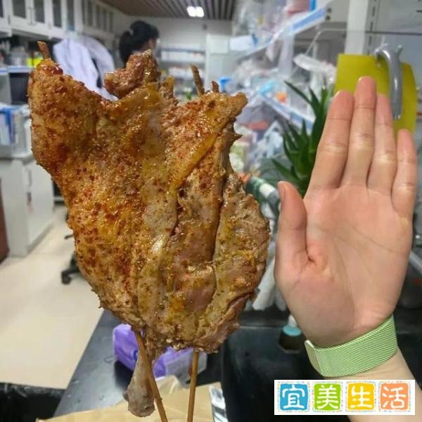 “鹅腿阿姨”凭什么让清华、北大、人大三校争抢?